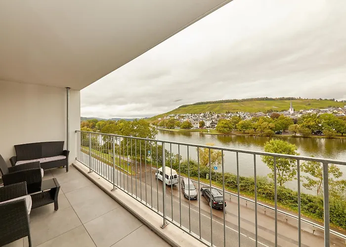 Alte Brauerei 8 アパート